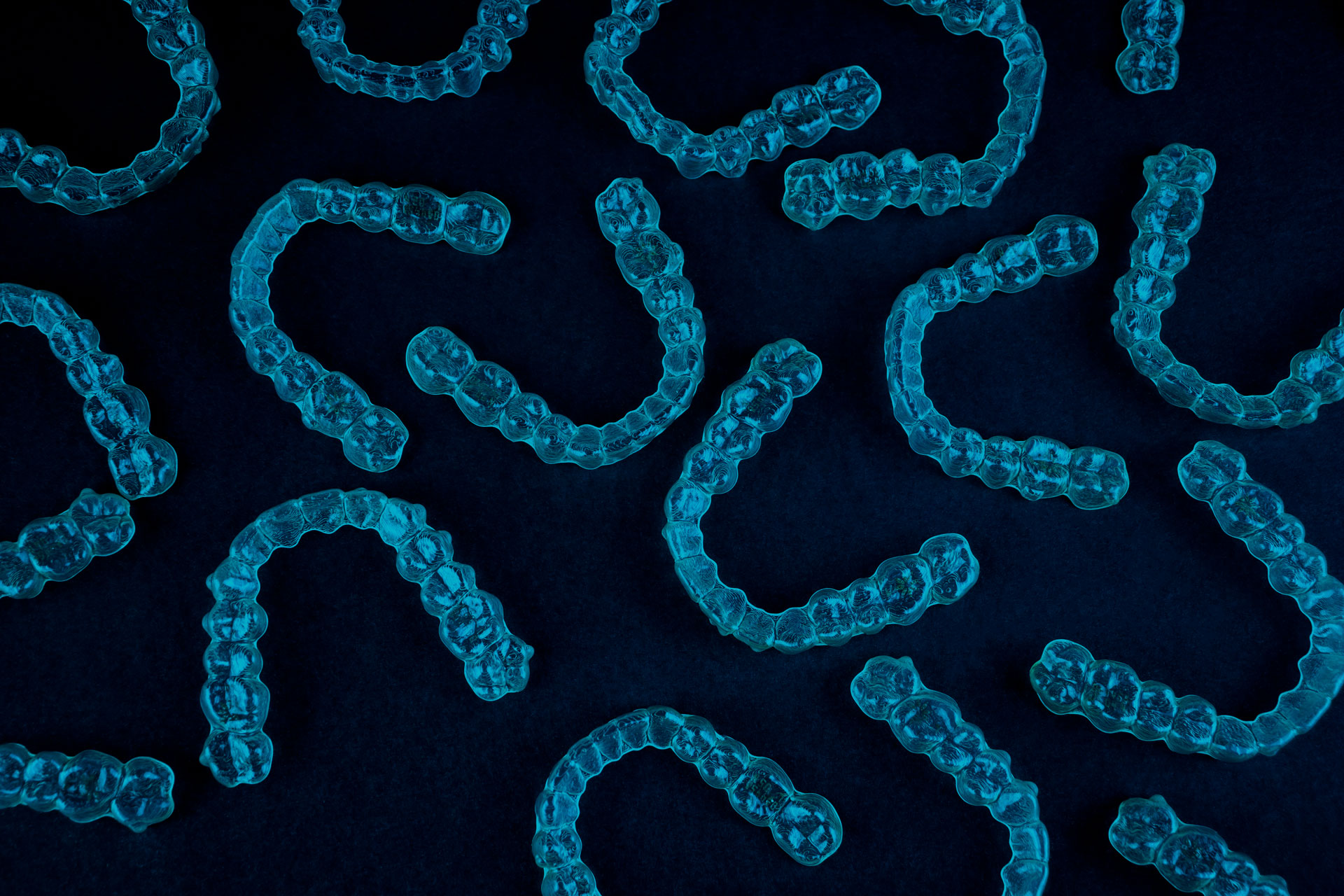 http://Invisalign%20clear%20aligners